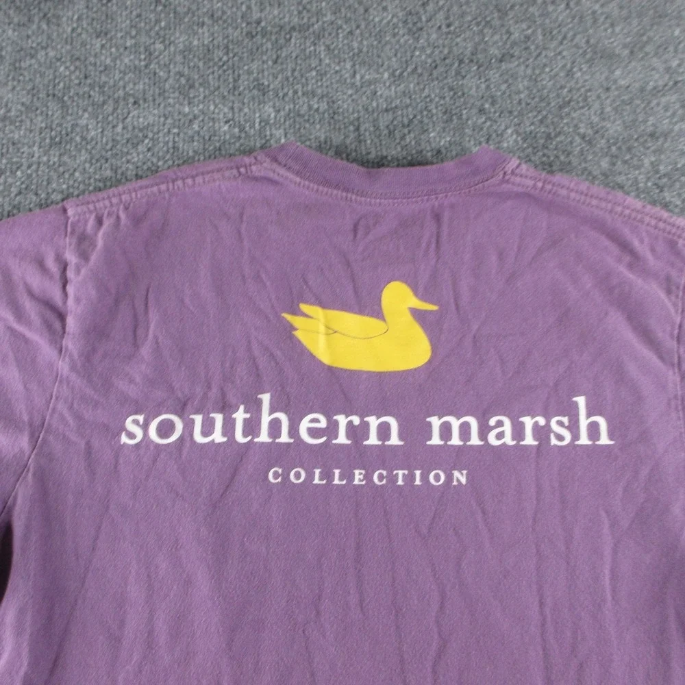 Southern Marsh Shirt Mens Small Purple Short Sleeve Pocket Duck Graphic Tee